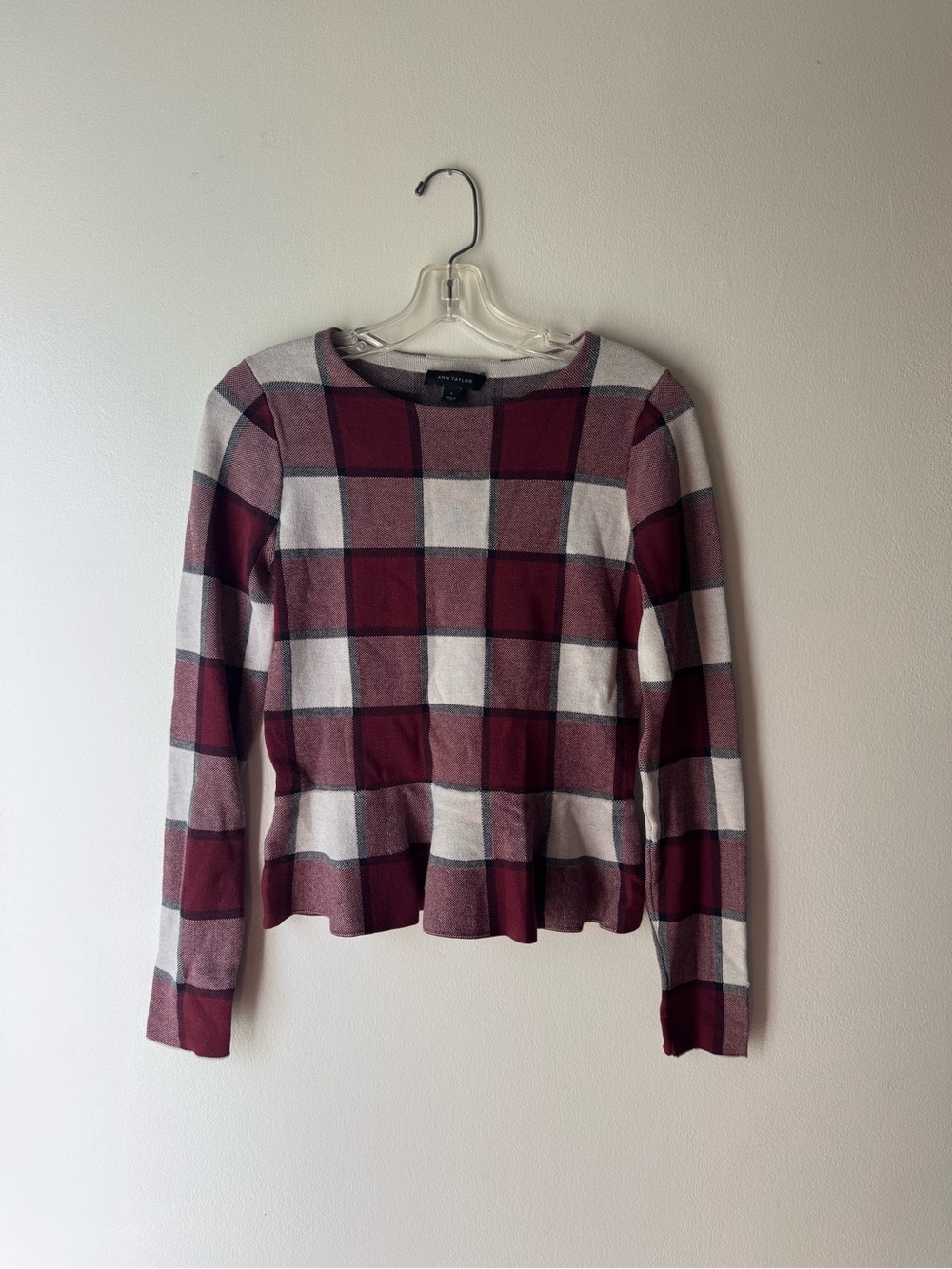 Ann Taylor Burgundy Plaid long sleeve thick warm
Peplum Sweater size small